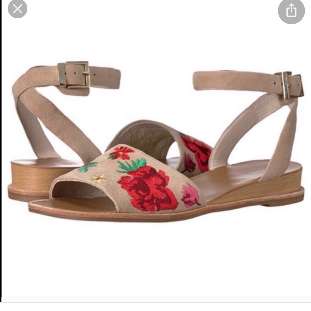 Kenneth Cole Beige Suede Sandals with Red Floral Embroidery